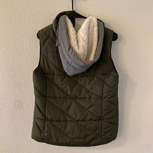 Army green vest with hoodie